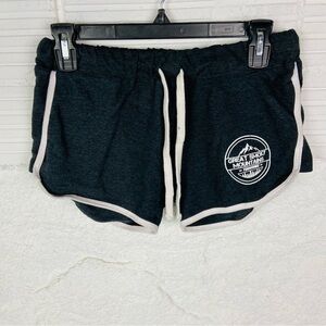 DAY BREAK dark gray cotton white striped GREAT SMOKY MOUNTAINS TENNESSEE shorts